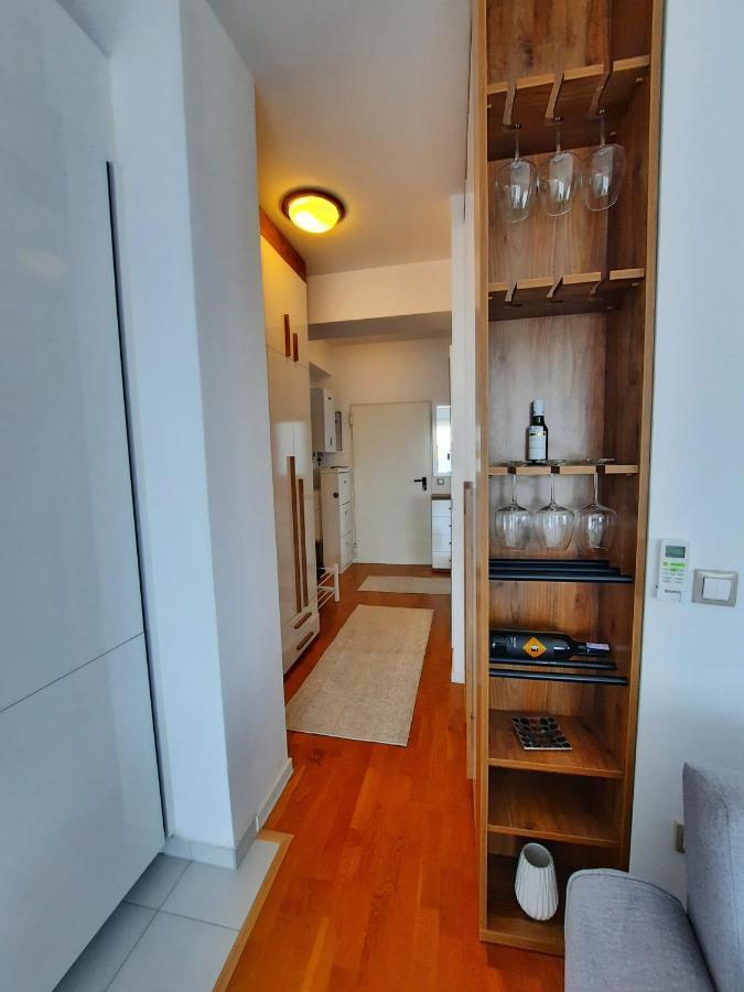 Luxury Sky View Apartment Priştine Dış mekan fotoğraf
