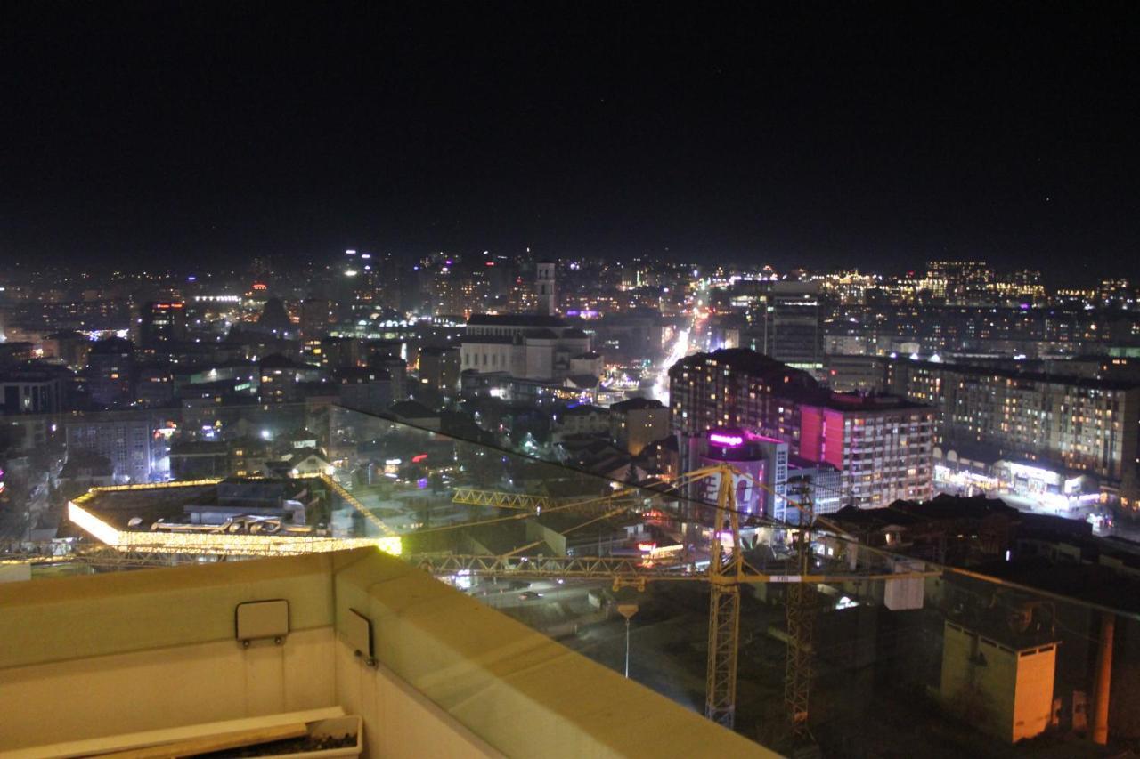Luxury Sky View Apartment Priştine Dış mekan fotoğraf