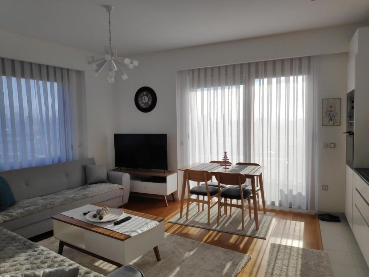 Luxury Sky View Apartment Priştine Dış mekan fotoğraf